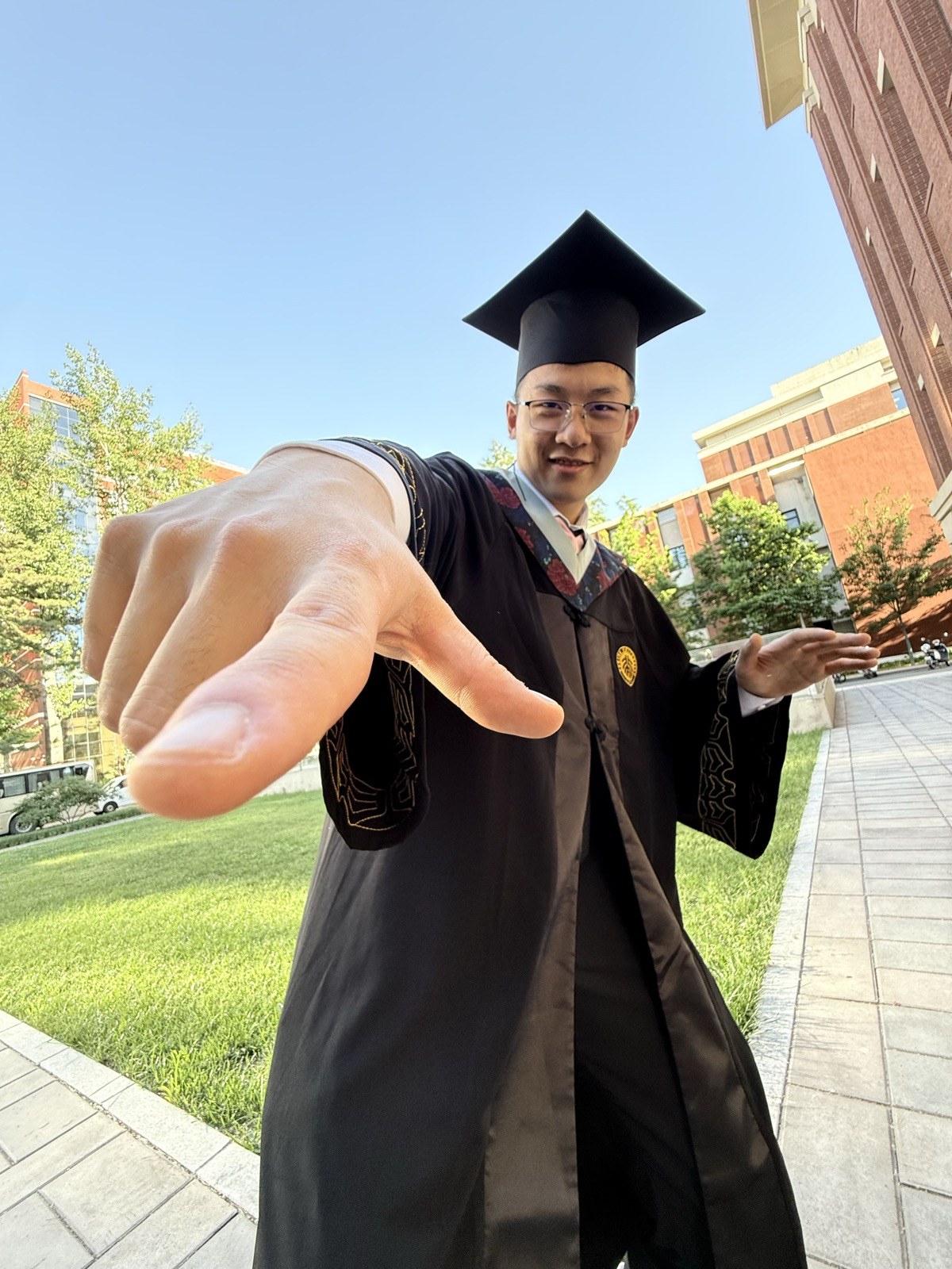prof_pic.jpg